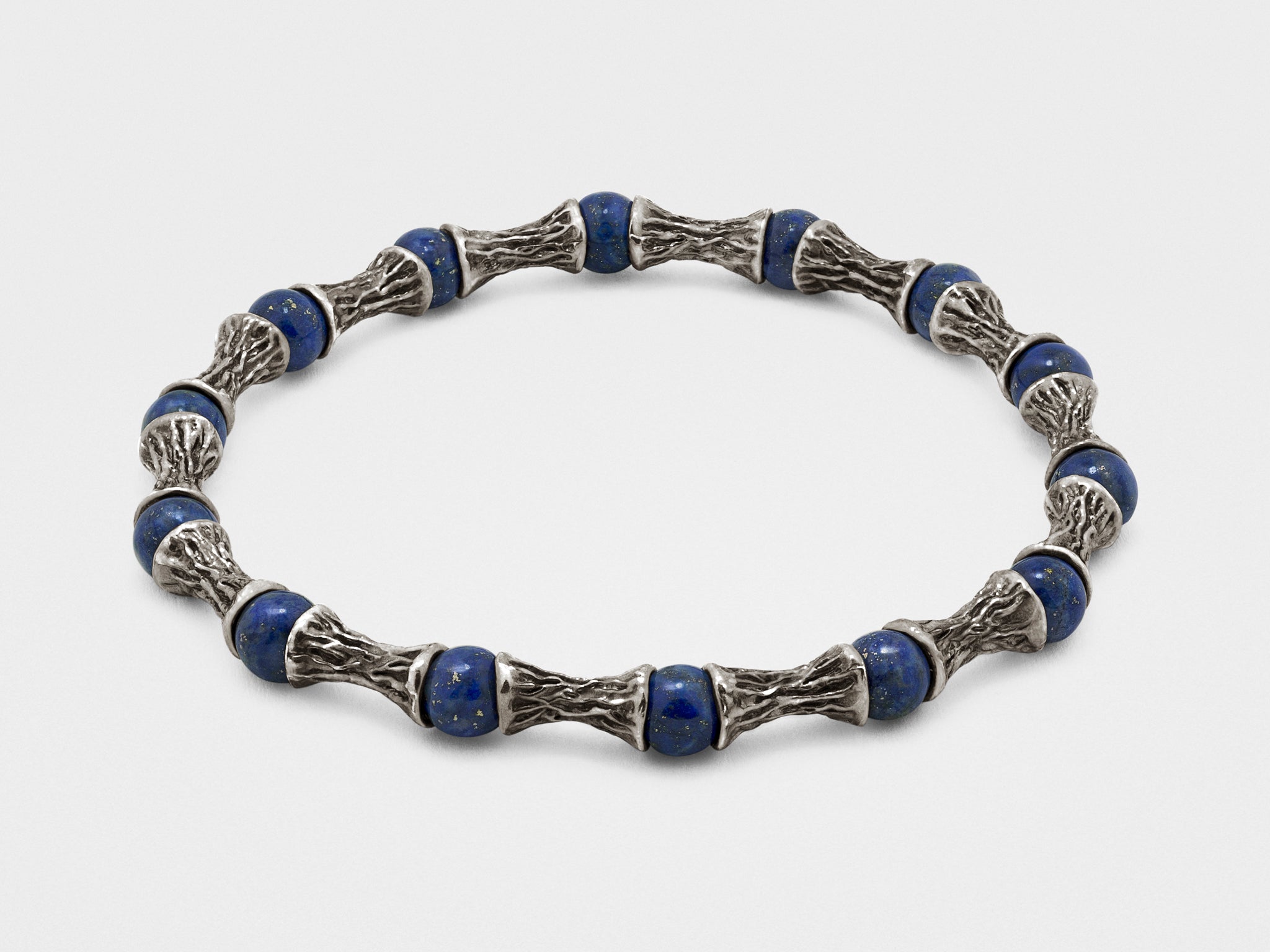 Pulsera con cuentas azul profundo y plata oscura